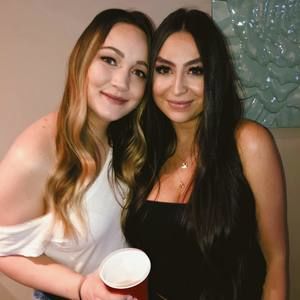 Meet your Posher, Marissa